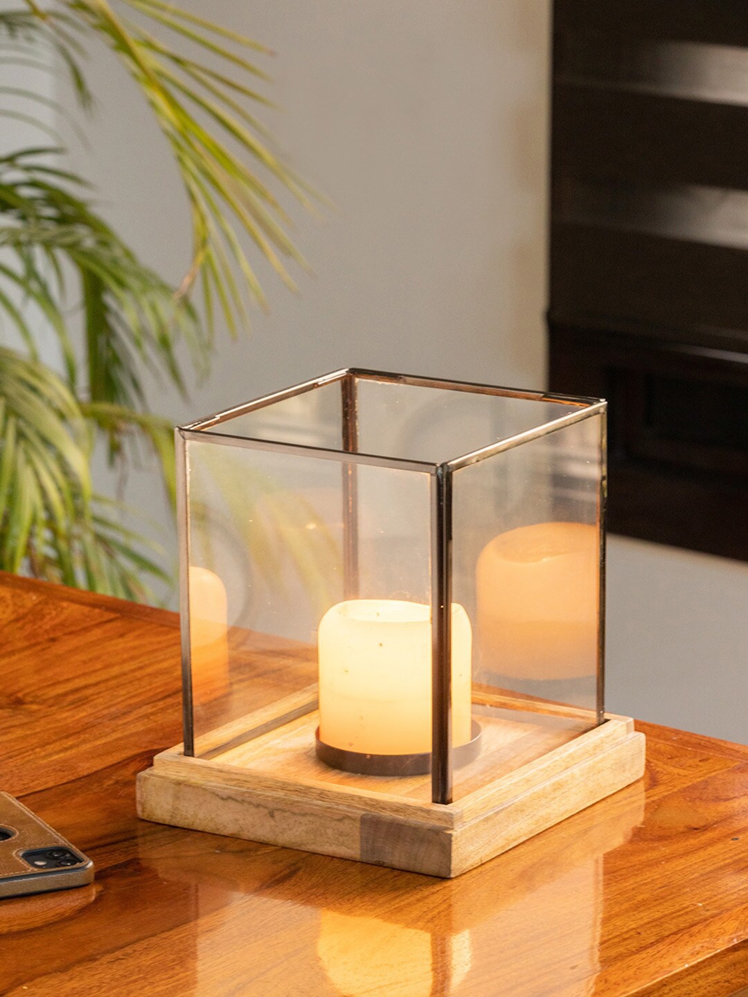 

ExclusiveLane Brown & Black Solid Wooden & Glass Tea Light Candle Holder Stand