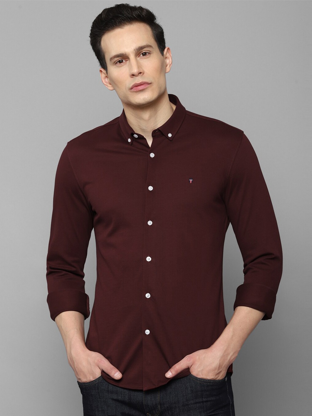 

Louis Philippe Jeans Men Maroon Slim Fit Casual Shirt