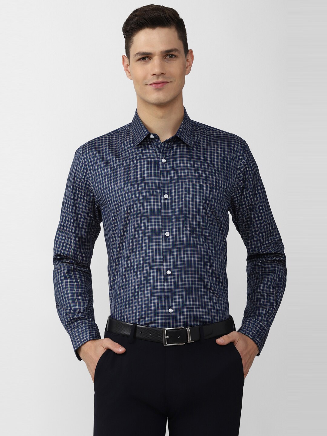 

Peter England Men Navy Blue Checked Formal Shirt