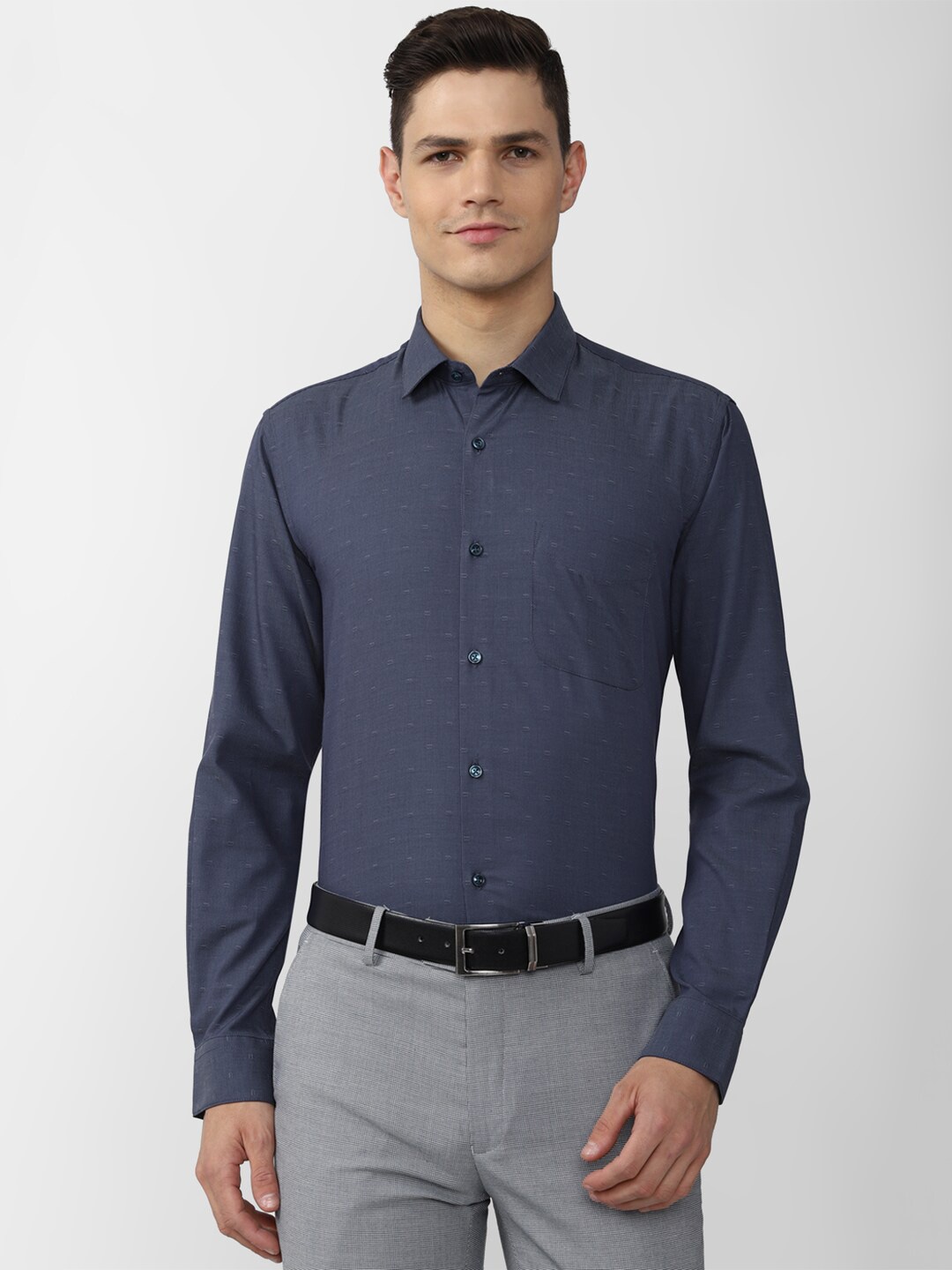 

Peter England Men Blue Pure Cotton Formal Shirt