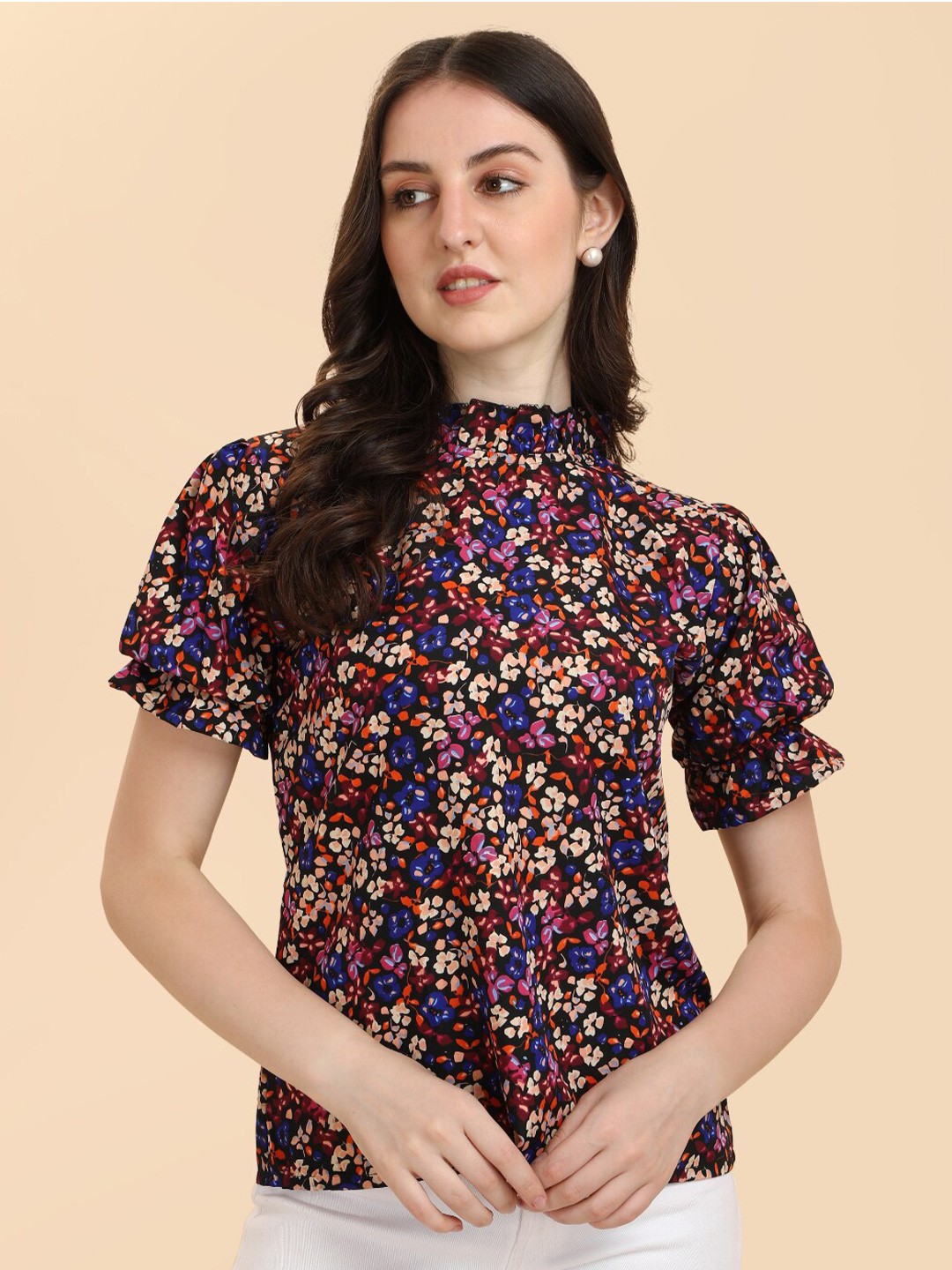 

WESTHOOD Women Black & Beige Floral Print Top