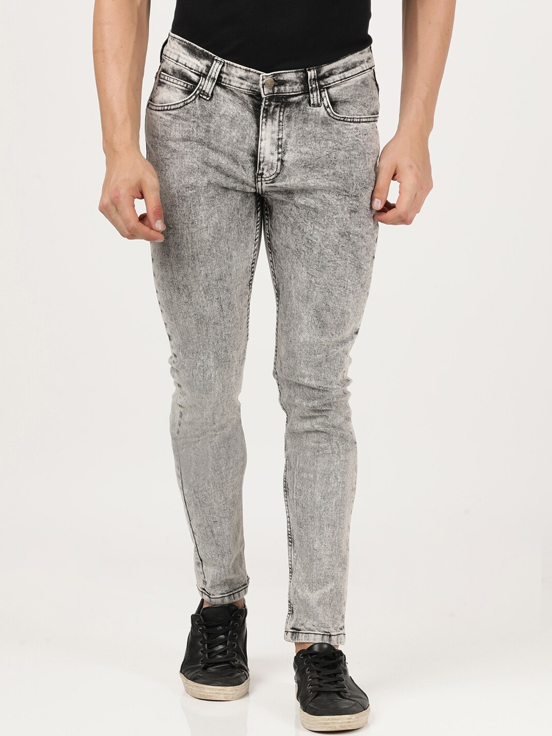 

Lee Men Black Mid-Rise Heavy Fade Regular Fit Jeans