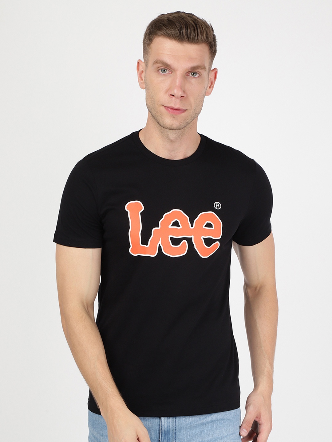 

Lee Men Black Printed Applique Slim Fit T-shirt