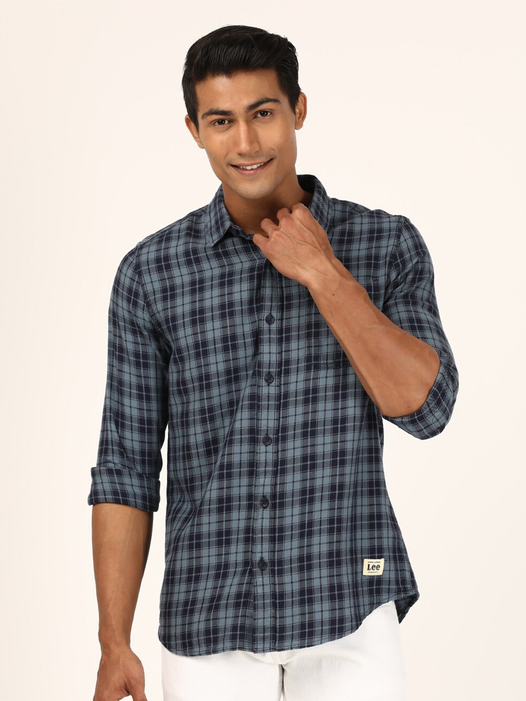

Lee Men Blue Slim Fit Tartan Checks Checked Cotton Casual Shirt