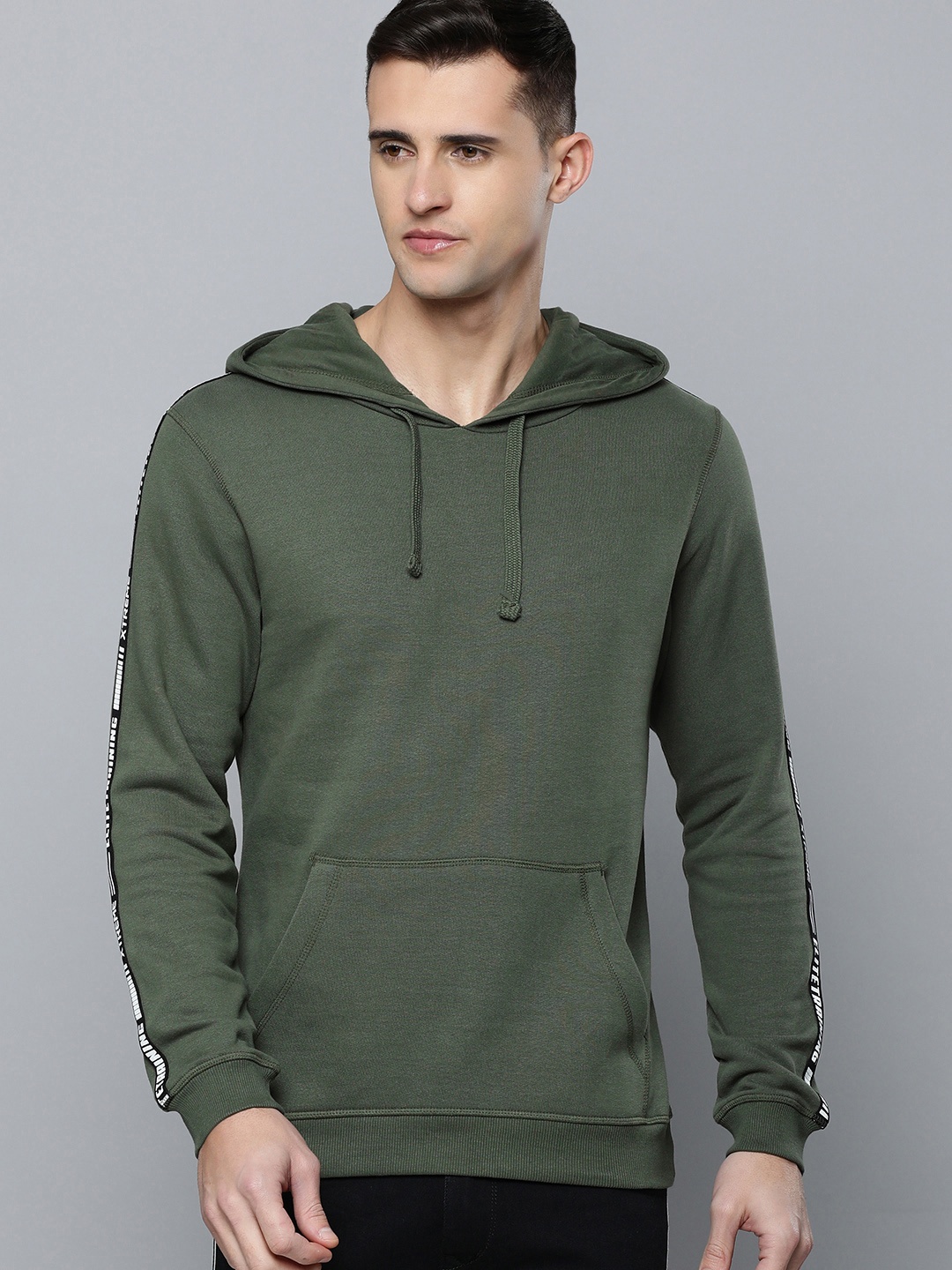 

Flying Machine Men Green Solid Hooded Sweatshirt