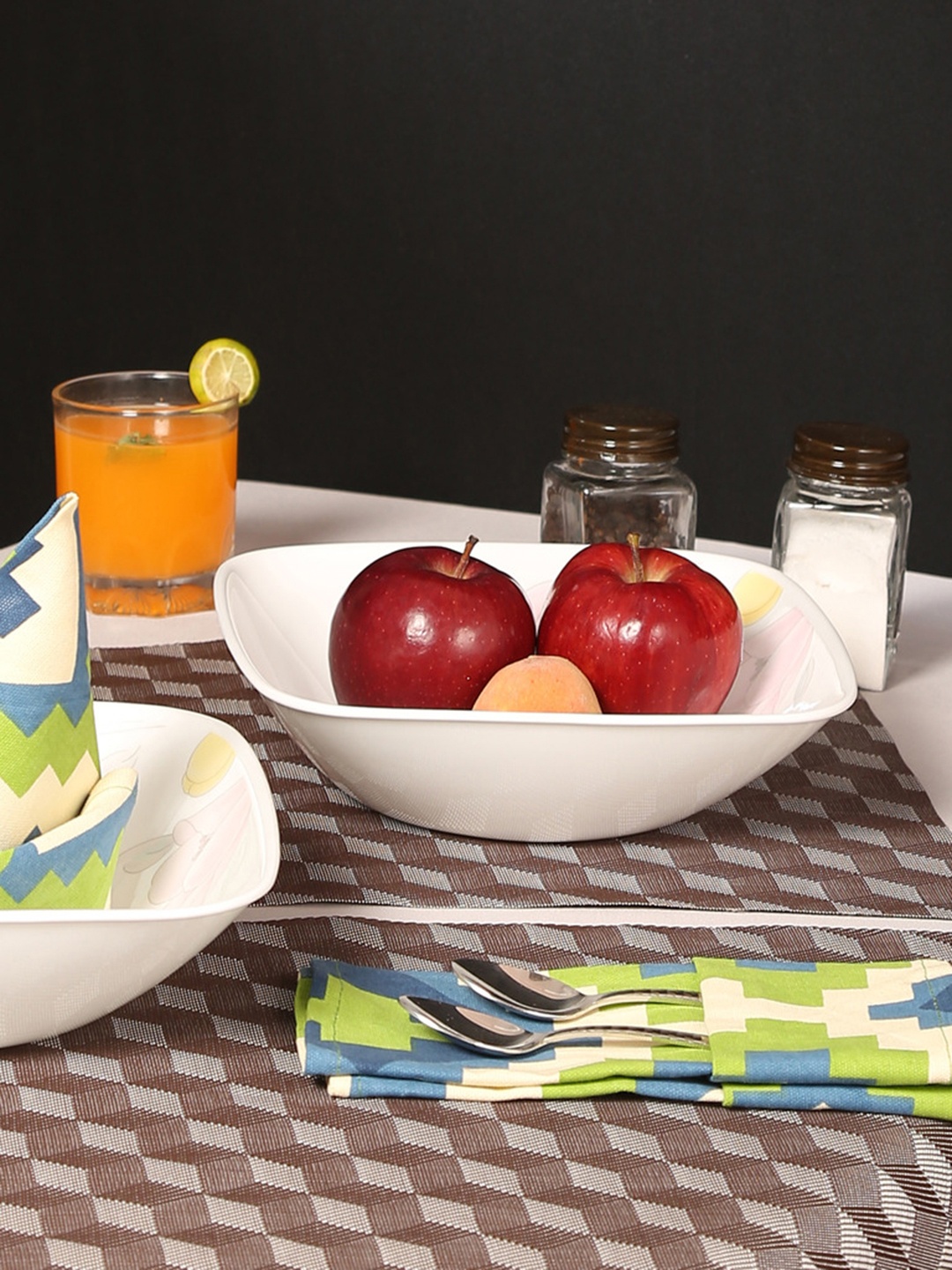 

Corelle White Set of 2 Printed Glass Serving Bowls