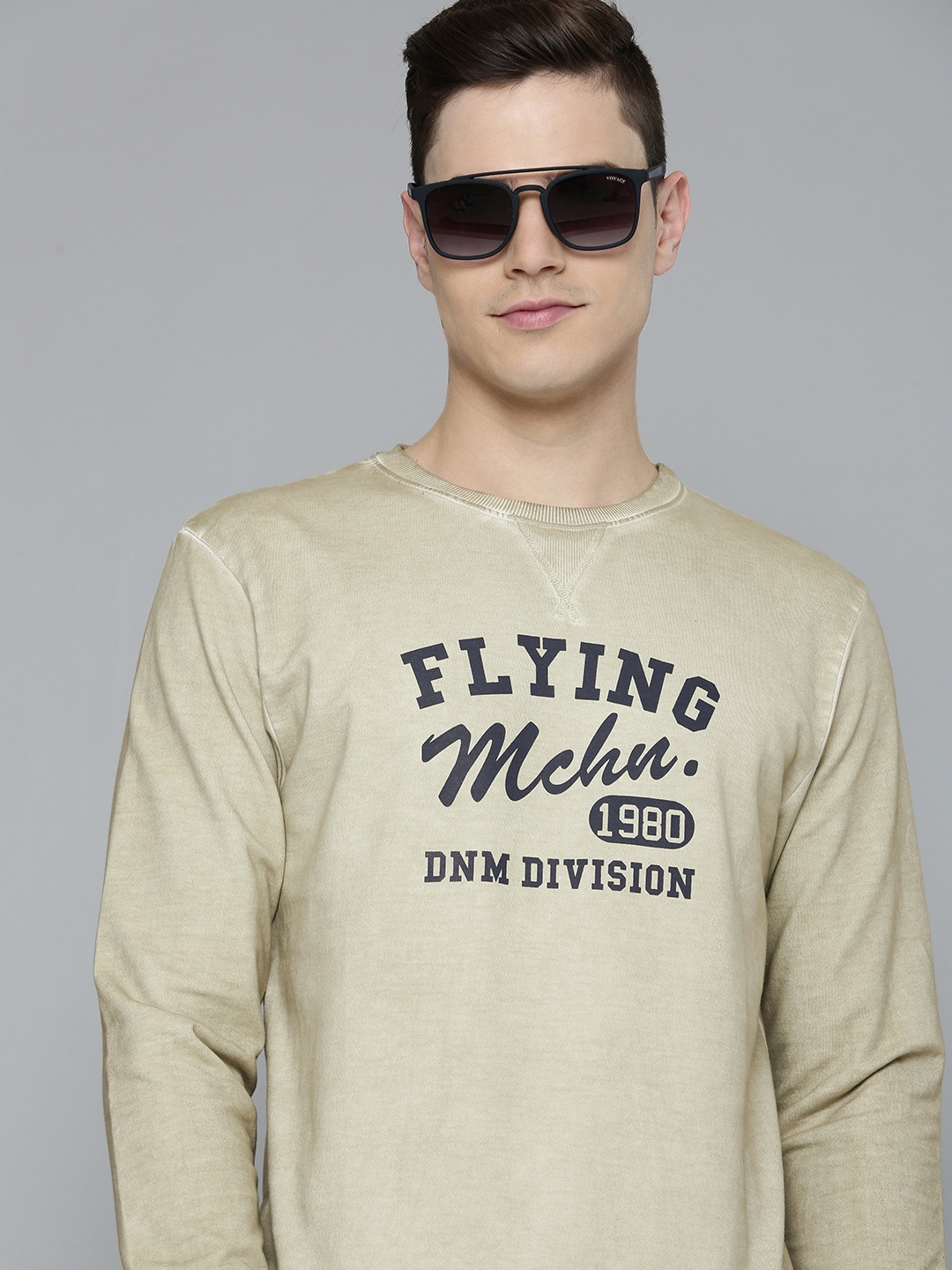 

Flying Machine Men Beige & Black Printed Pure Cotton Sweatshirt