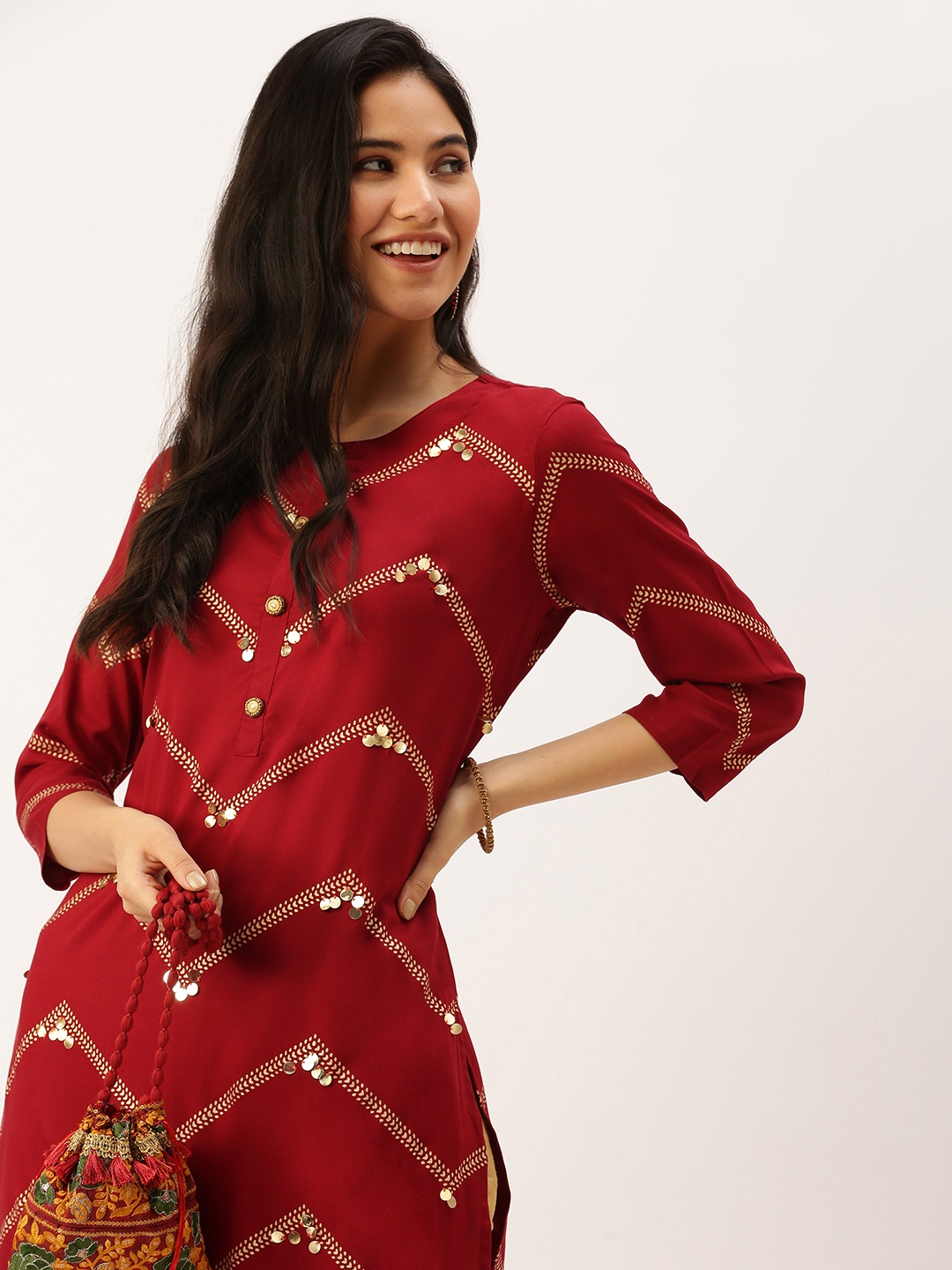 

SHOWOFF Women Maroon Embellished Kurta