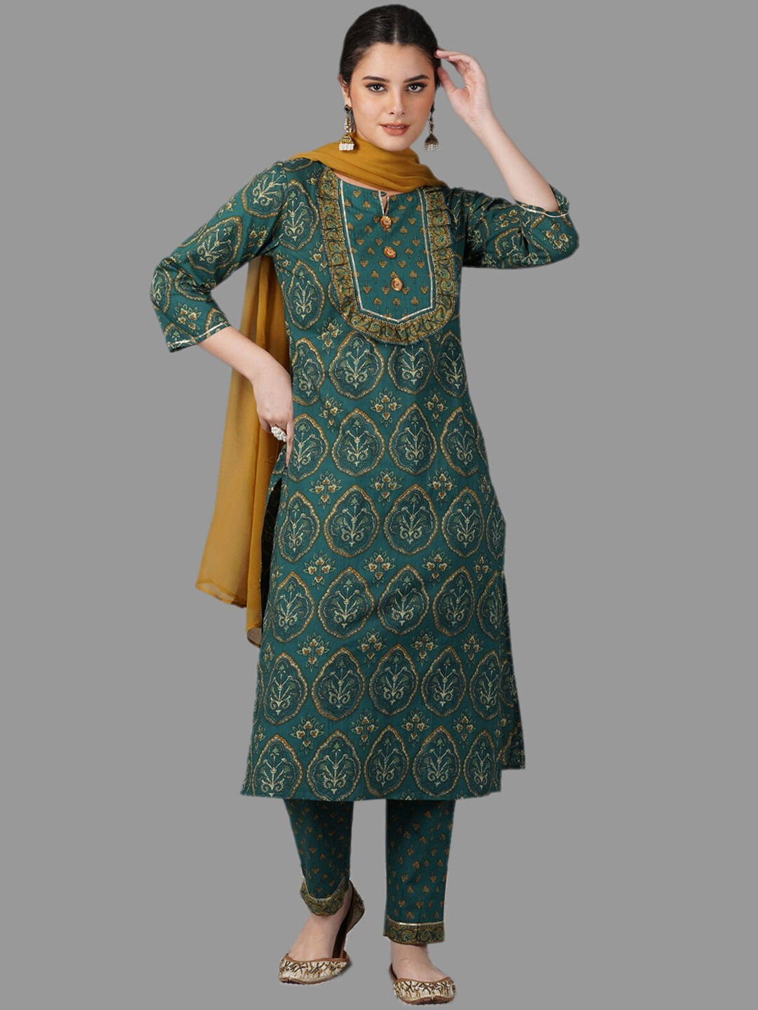 

METRO-FASHION Women Green Yoke Design Pleated Pure Cotton Kurti with Trousers