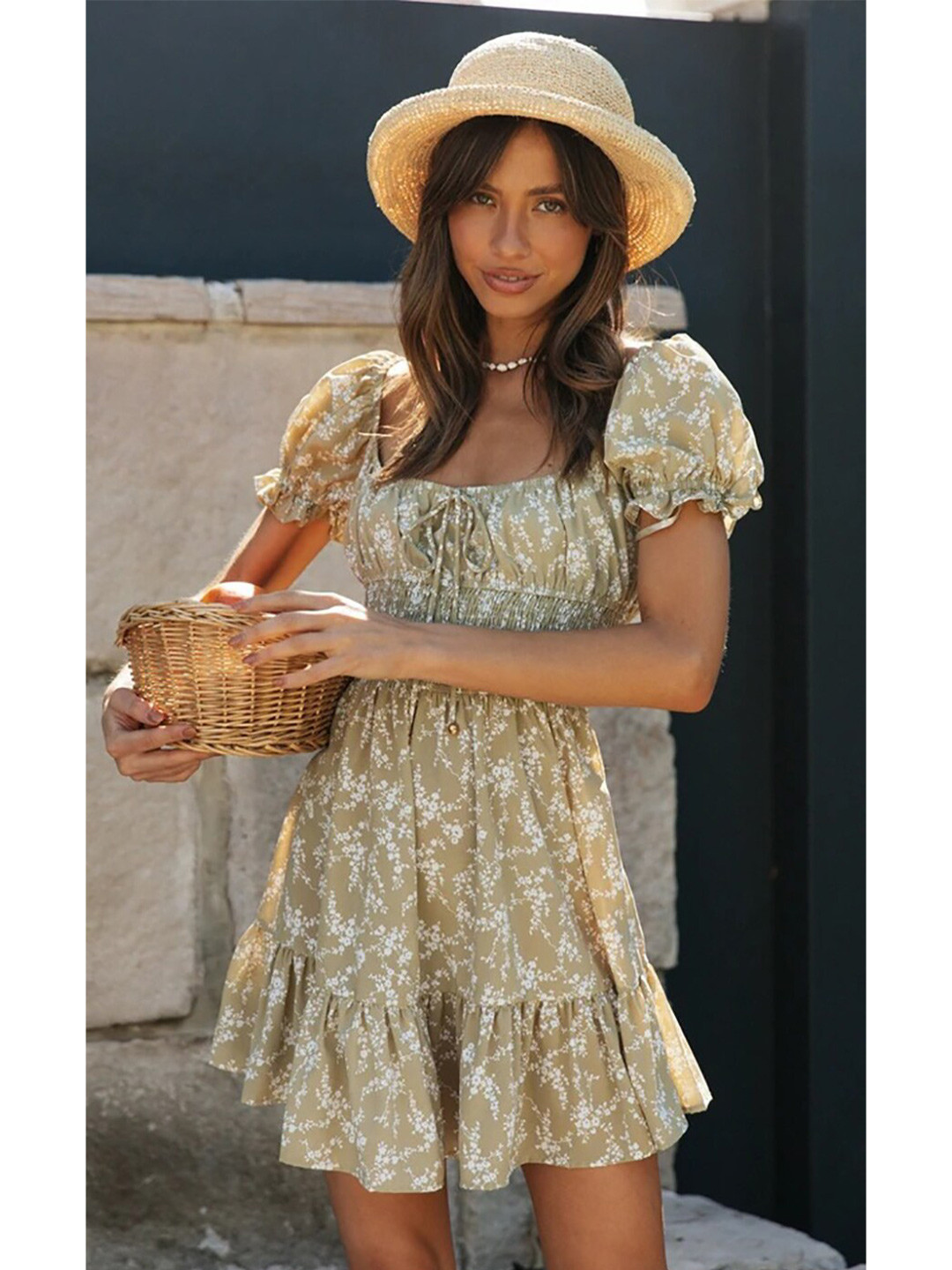 

BoStreet Green Floral Dress