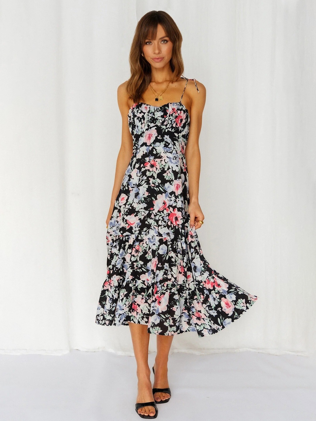 

StyleCast Women White Floral Midi Dress