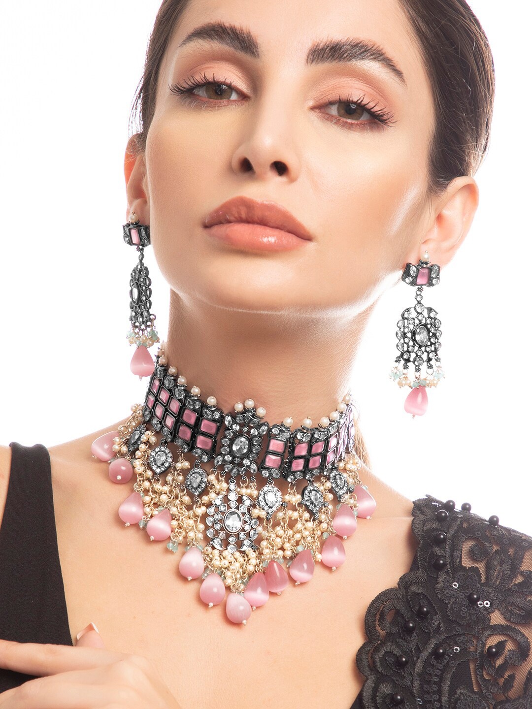 

Rubans Women Silver-Plated & Pink Kundan Studded & Beaded Jewellery Set