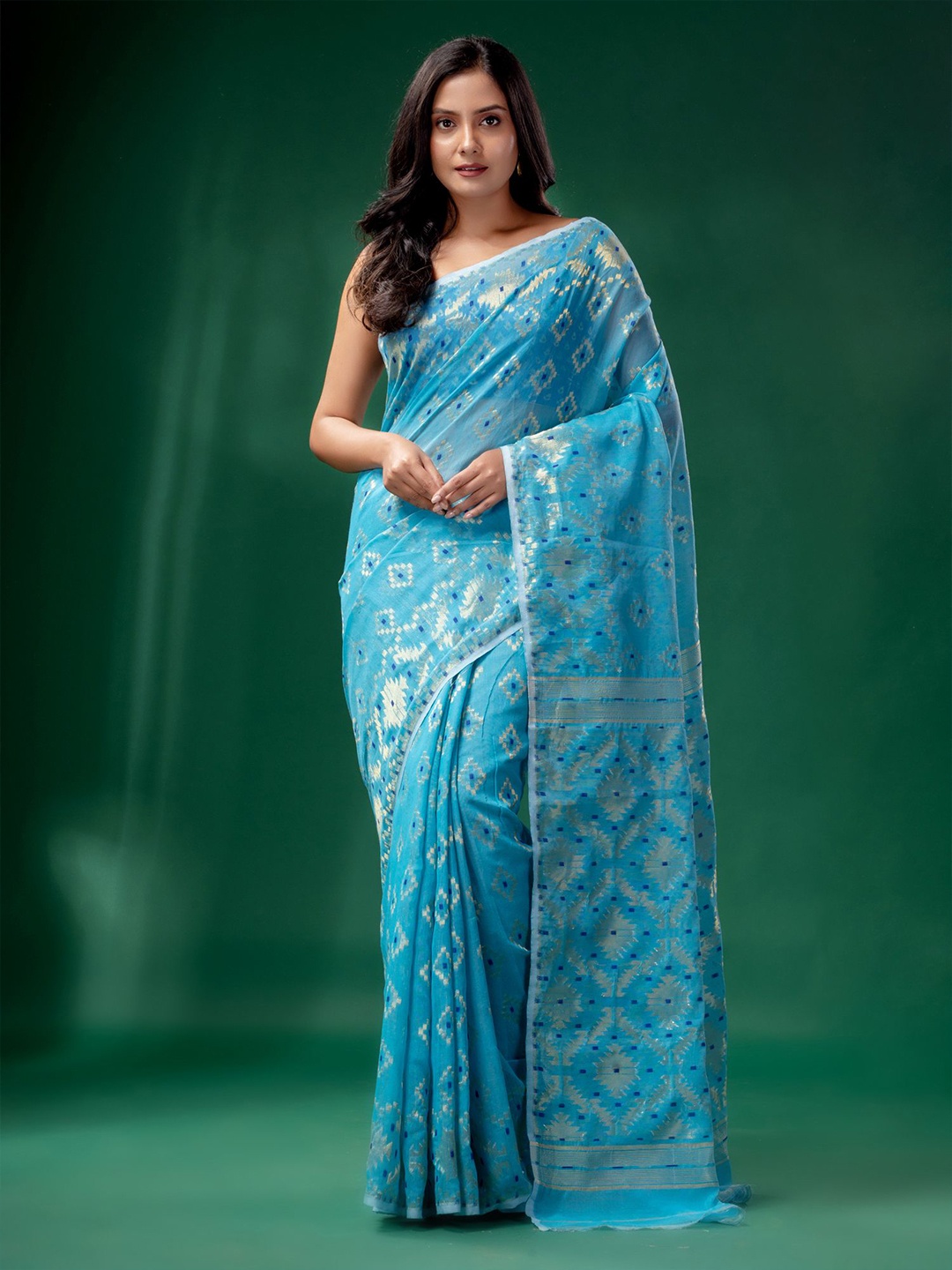 

Charukriti Blue & Silver-Toned Woven Design Zari Silk Cotton Jamdani Saree