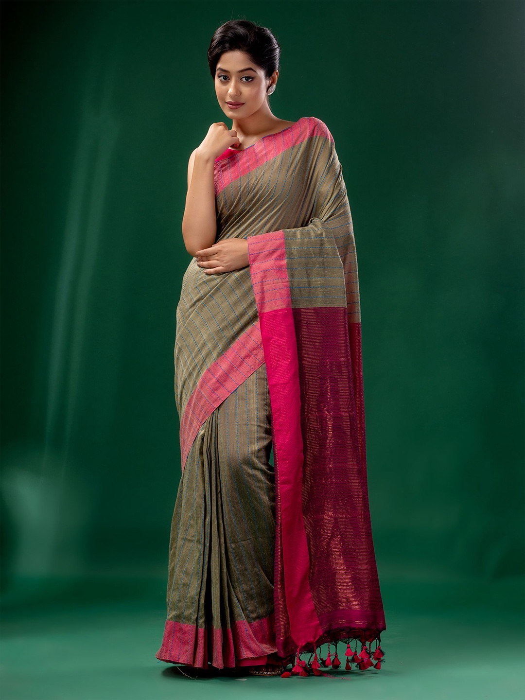 

Charukriti Grey & Pink Striped Pure Cotton Saree