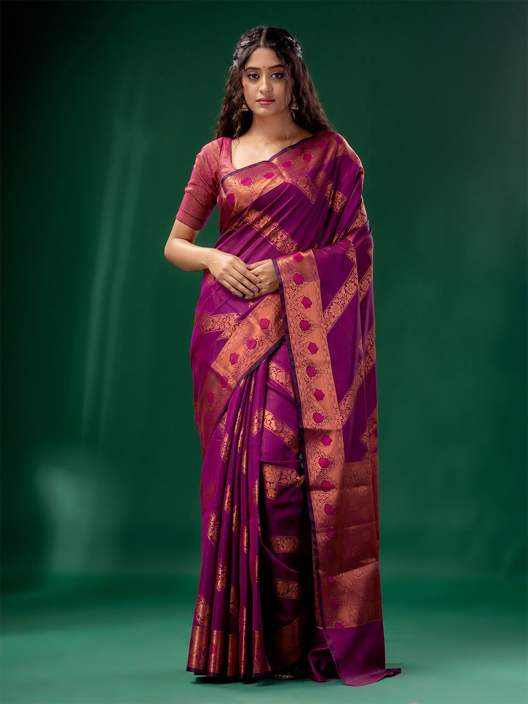 

Charukriti Magenta & Gold-Toned Woven Design Zari Silk Cotton Saree