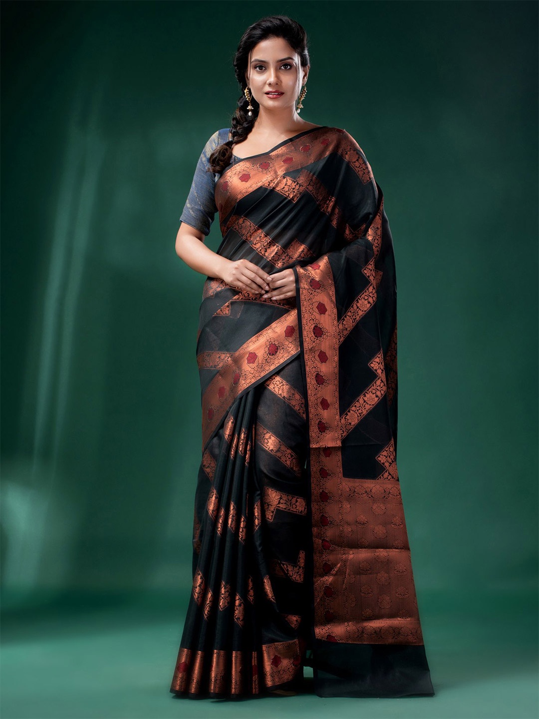 

Charukriti Green & Copper-Toned Woven Design Zari Silk Cotton Saree