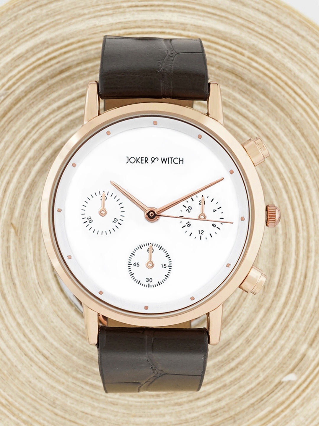 

JOKER & WITCH Women White Dial & Brown Leather Straps Analogue Watch-AMWW510