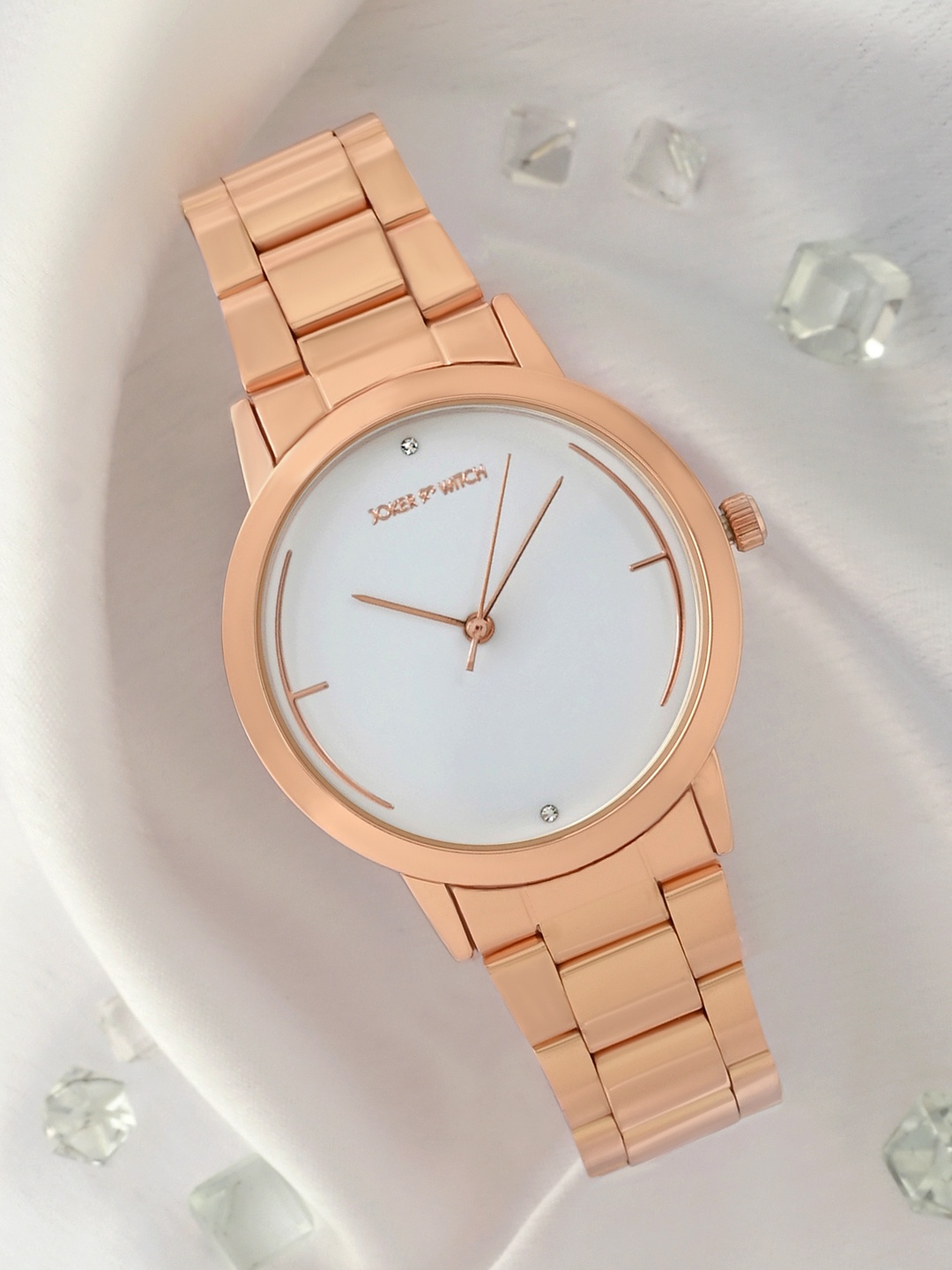 

JOKER & WITCH Women White Dial & Rose Gold Toned Stainless Steel Bracelet Style Straps Analogue Watch