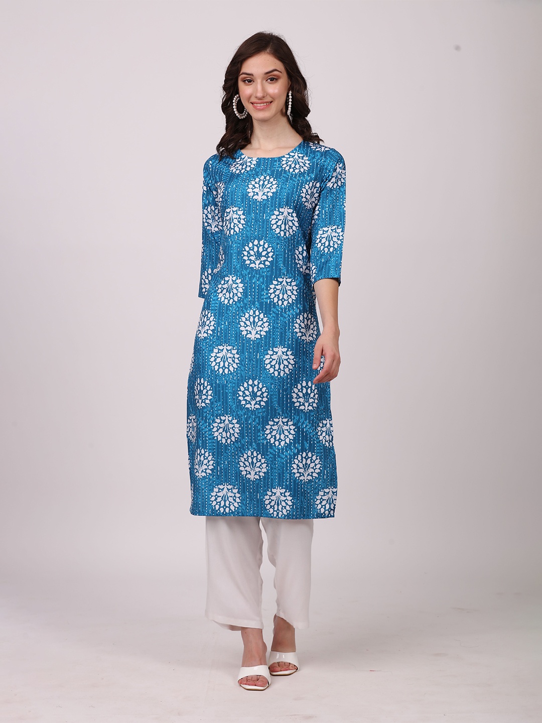 

SEW YOU SOON Women Blue & White Printed Floral Kurta