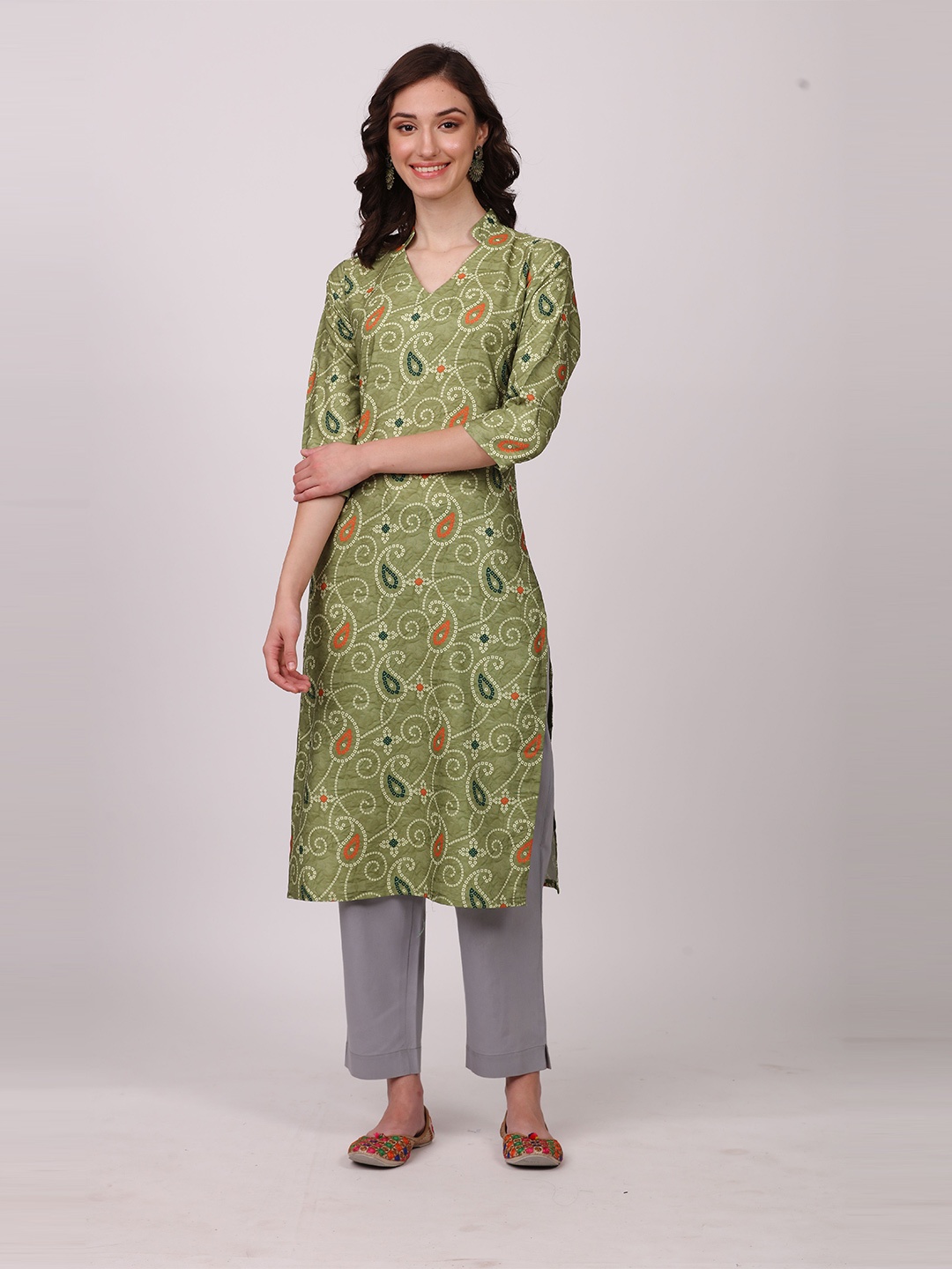 

SEW YOU SOON Women Green & Off White Bandhani Print Indie Prints Straight Kurta