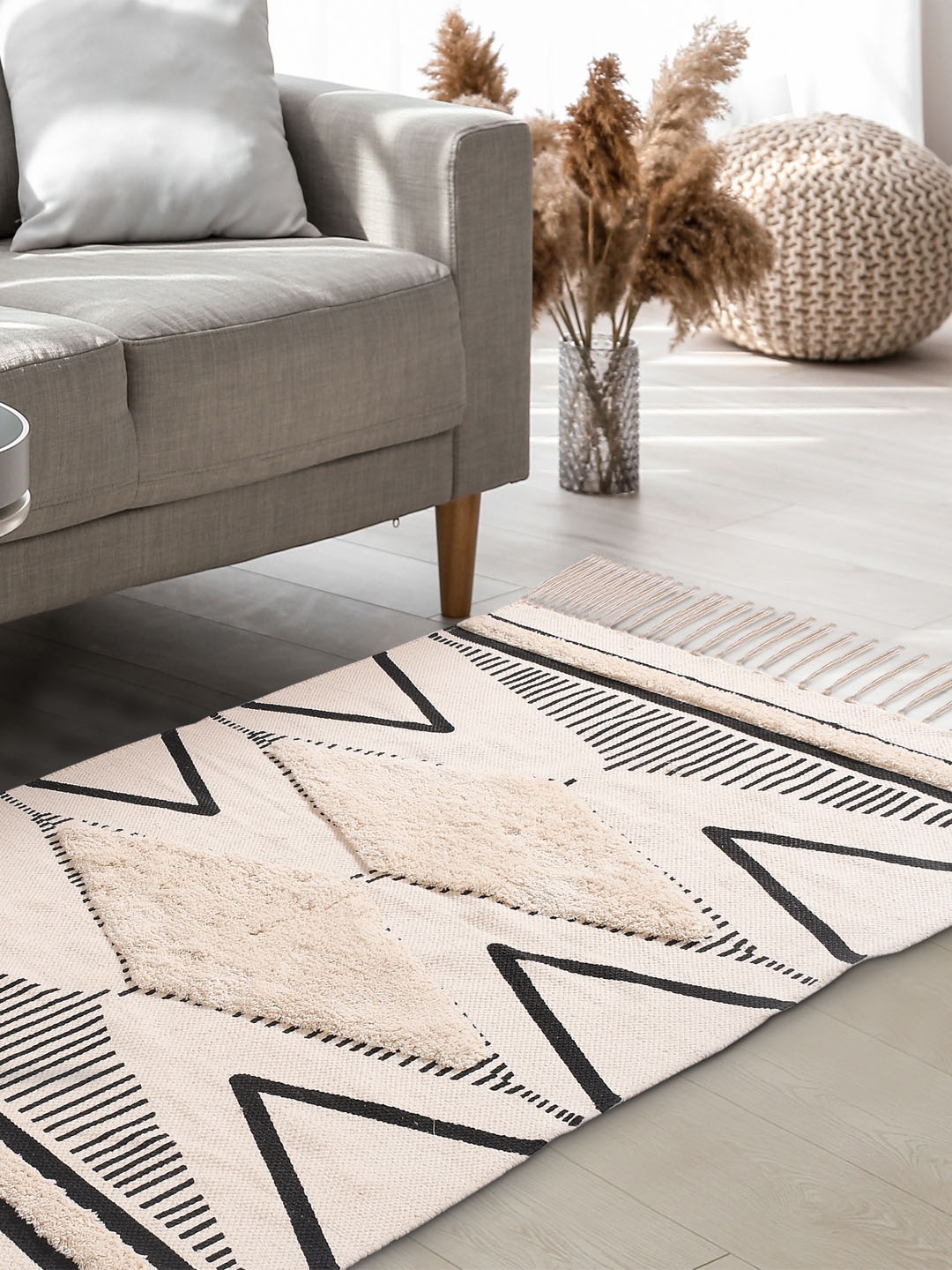 

URBAN SPACE Beige & Black Printed Pure Cotton Anti-Skid & Hand Tufted Carpets