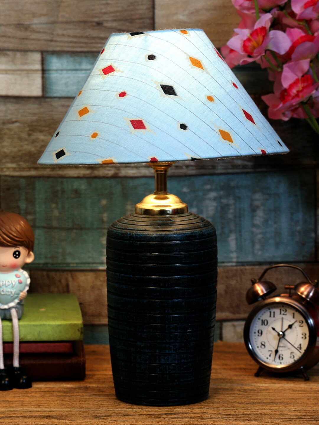 

foziq White ,Blue & Pink Printed Table Lamp