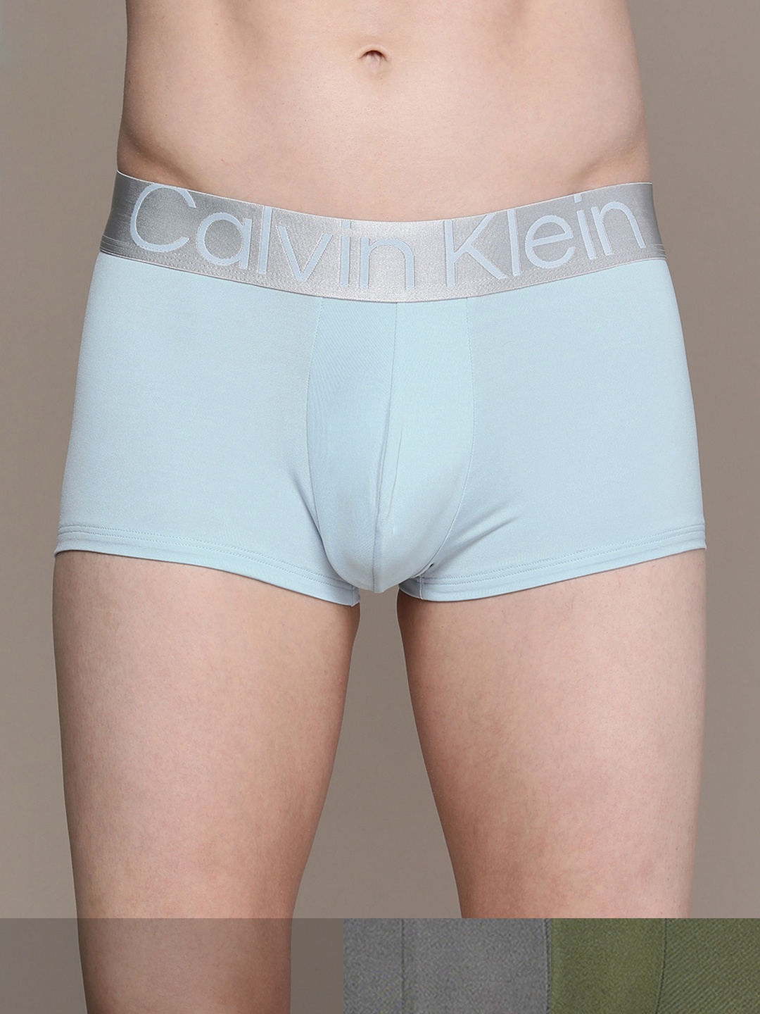 

Calvin Klein Underwear Pack Of 3 Men Solid Trunks- NB30746HA, Multi