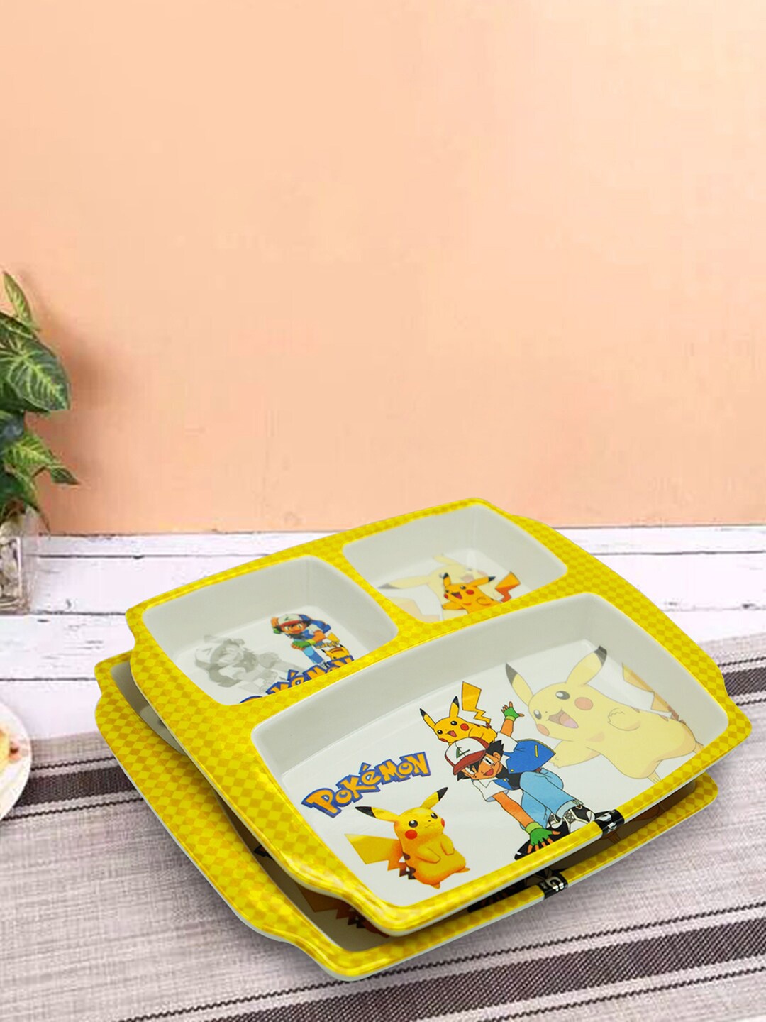 

Gallery99 Yellow & White Dishwasher And Microwave Safe 4 Pieces Melamine Glossy Plates