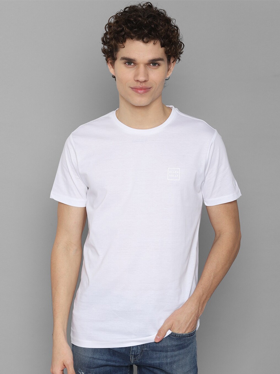 

Allen Solly Men White Slim Fit T-shirt