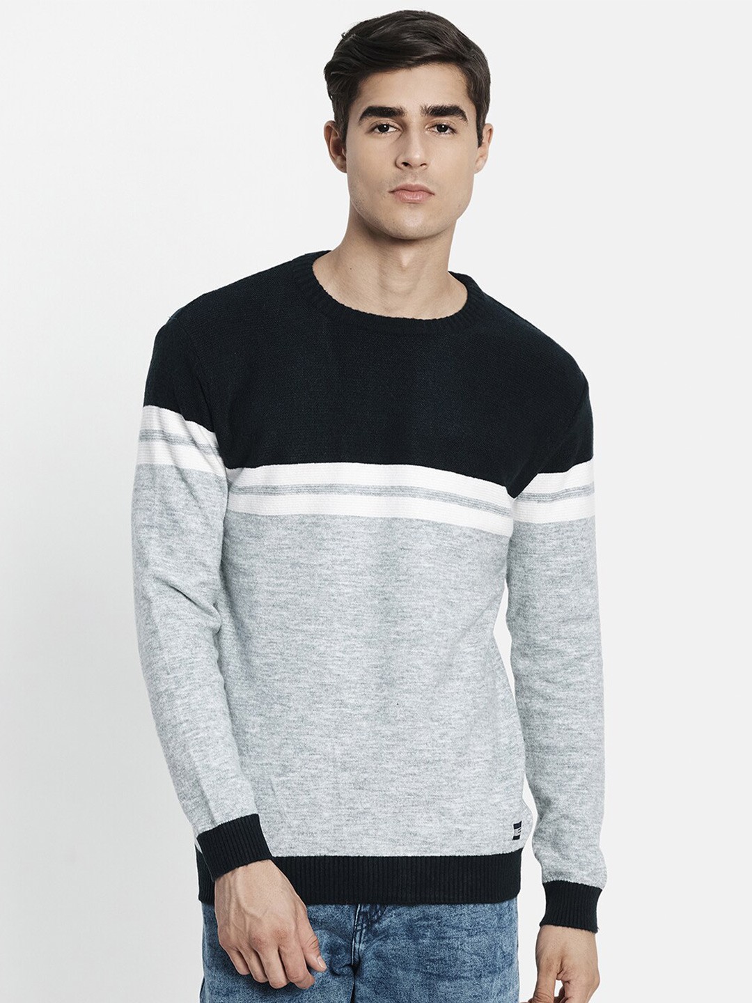

METTLE Men Grey & Black Colourblocked Pullover