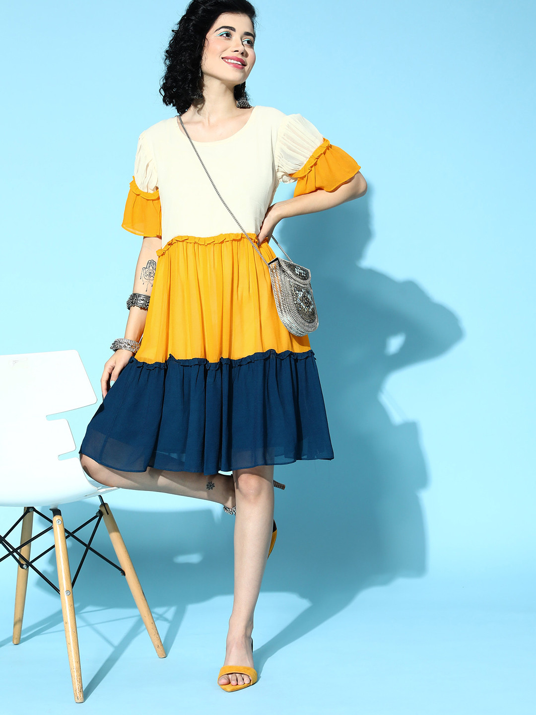 

Kvsfab Women Yellow Colourblocked Ruffled Dress