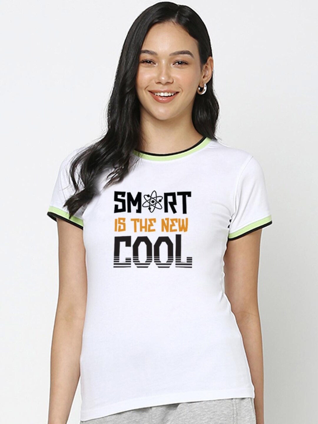 

Bewakoof Women White Printed Pure Cotton Applique Slim Fit T-shirt