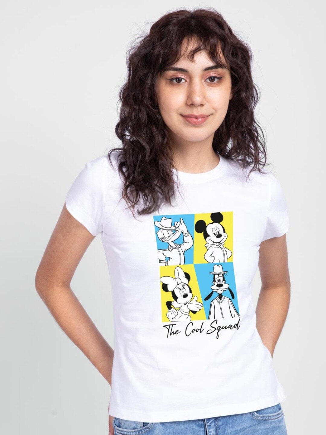 

Bewakoof Women White Floral Printed Pure Cotton Raw Edge T-shirt