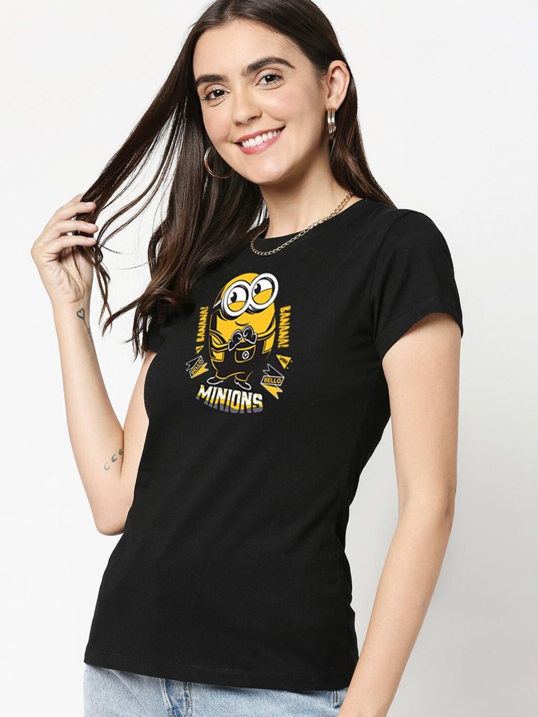 

Bewakoof Women Black Graphic Printed Pure Cotton T-shirt