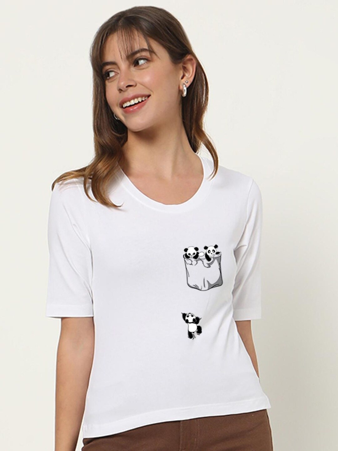 

Bewakoof Women White Kung Fu Panda Slim Fit T-shirt
