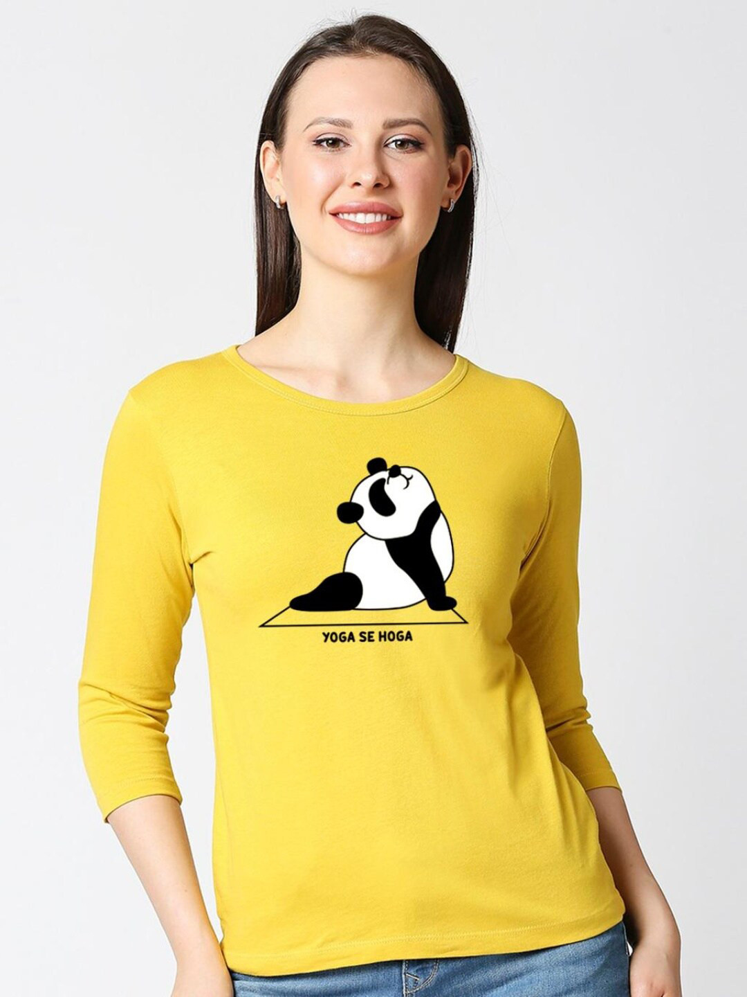 

Bewakoof Women Yellow Kung Fu Panda Printed Pure Cotton Slim Fit T-shirt