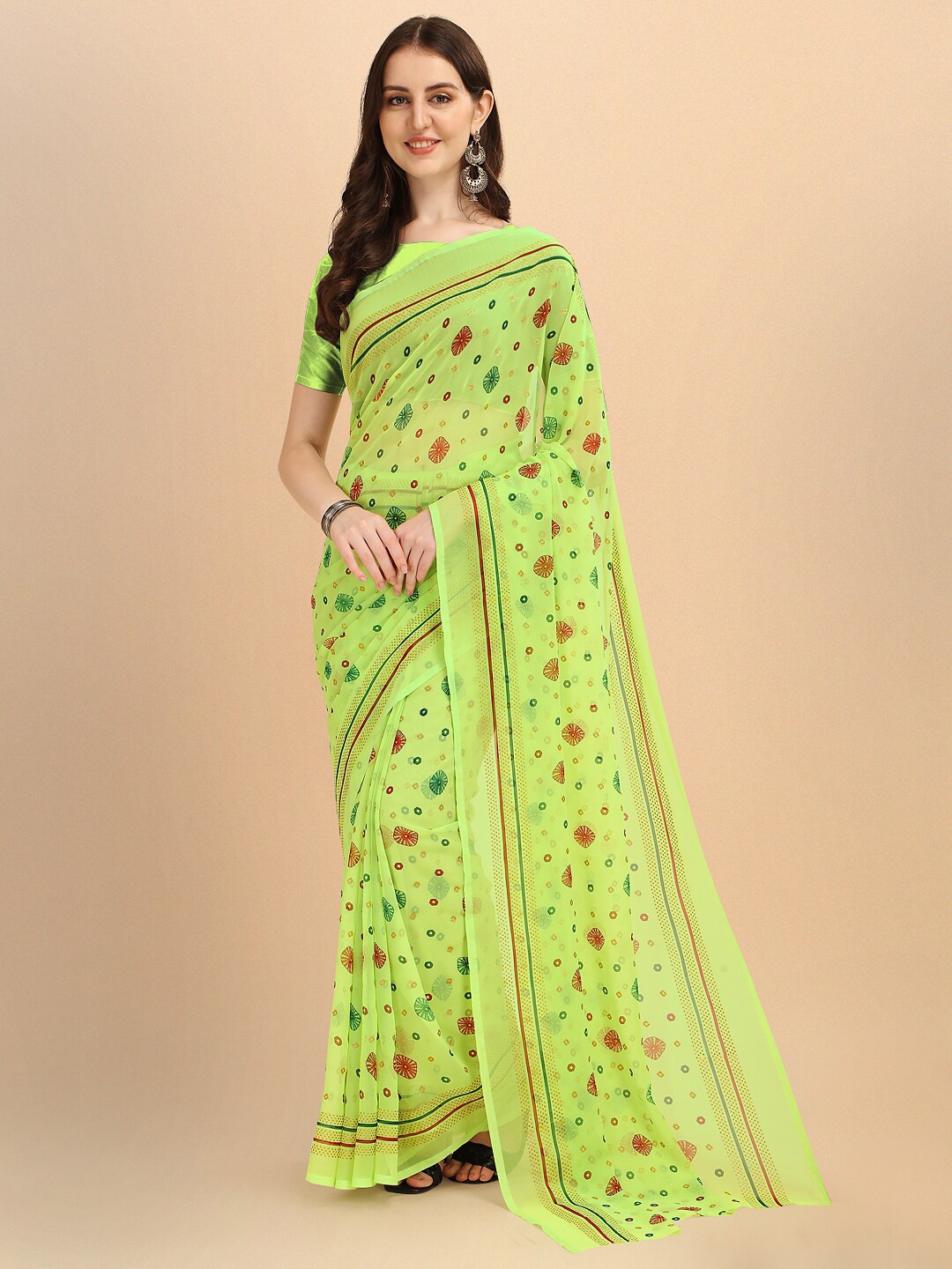 

Sangria Green & Red Ethnic Motifs Pure Chiffon Saree
