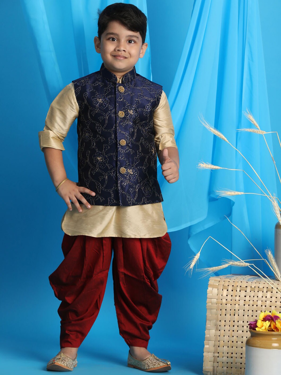 

VASTRAMAY Boys Gold-Toned Ethnic Motifs Printed Kurta with Dhoti Pants