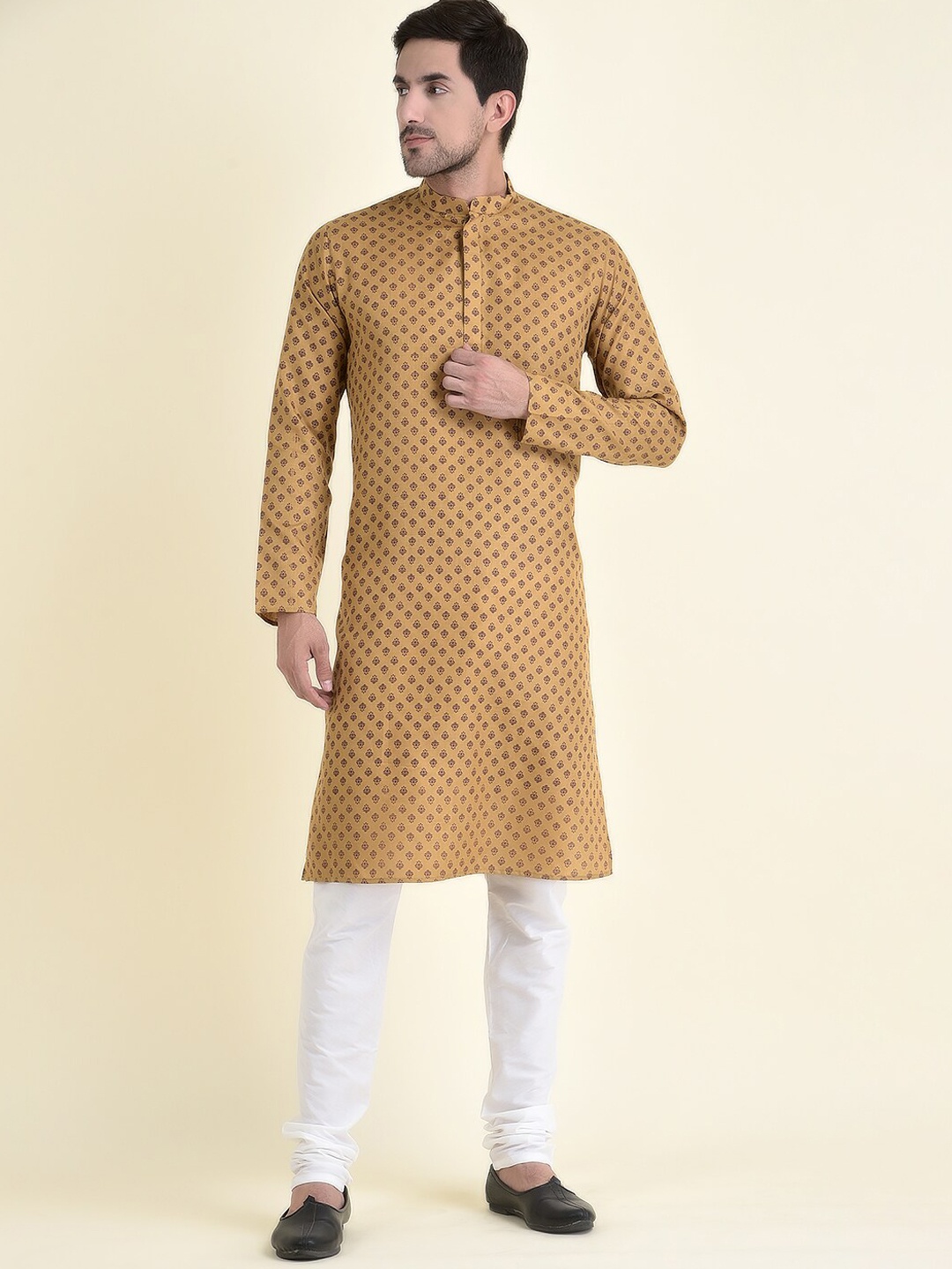 

TABARD Men Beige Printed Mandarin Collar Cotton Kurta