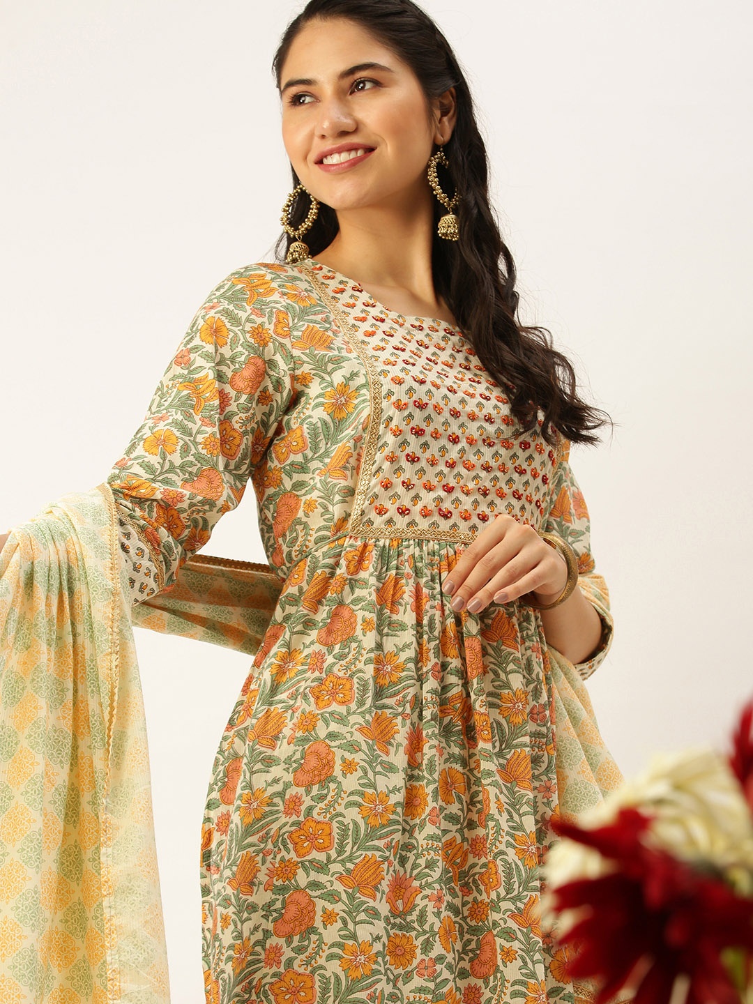 

SHOWOFF Women Cream-Coloured Printed Gotta Patti Kurti with Trousers & With Dupatta