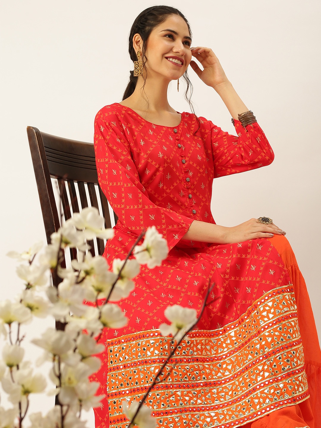 

SHOWOFF Women Red Ethnic Motifs Printed Mirror Work Kurta with Skirt
