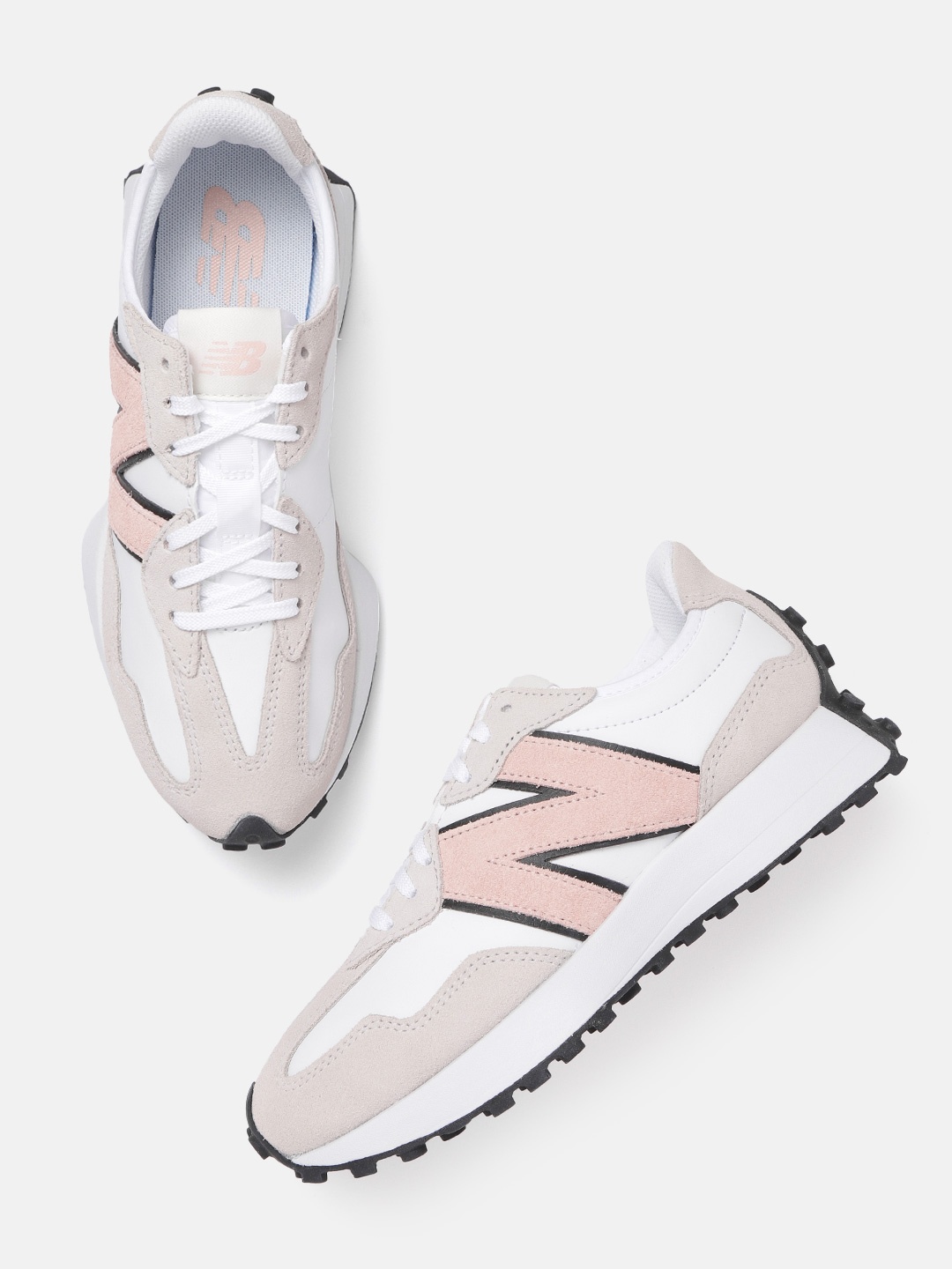 

New Balance Women Beige & White Colourblocked Driver Sneakers