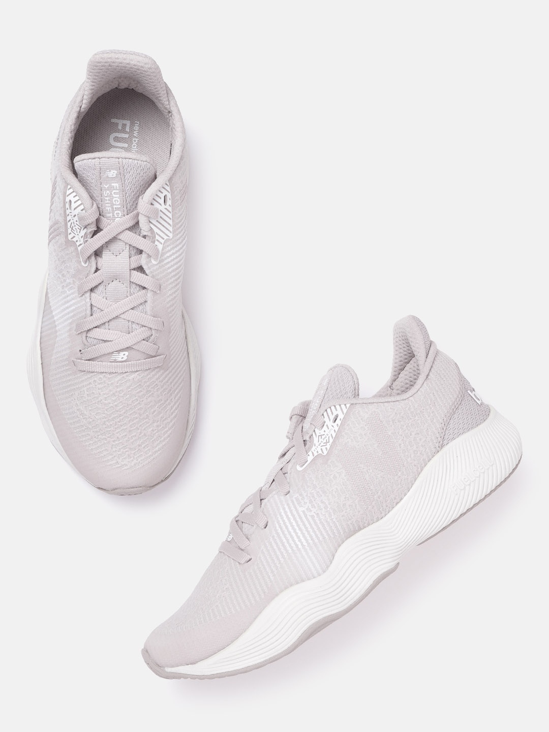 

New Balance Women Grey Woven Design Running Shoes