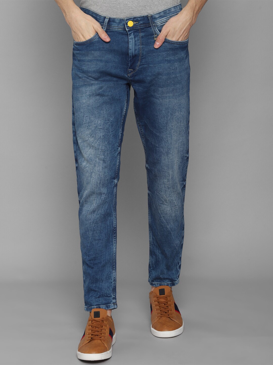 

Allen Solly Sport Men Blue Slim Fit Light Fade Jeans