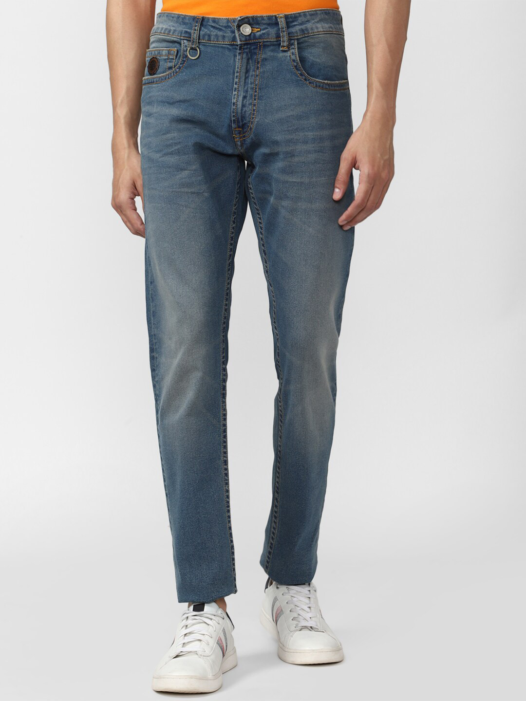 

Peter England Casuals Men Blue Cotton Light Fade Jeans
