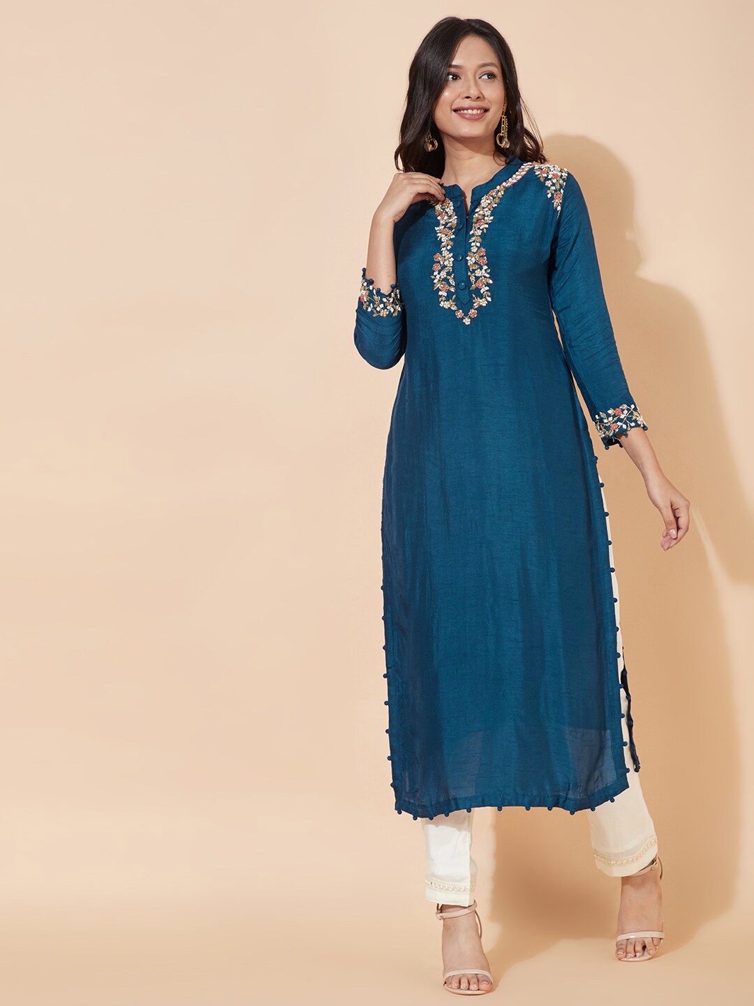 

FASHOR Women Teal Ethnic Motifs Thread Work Kurta