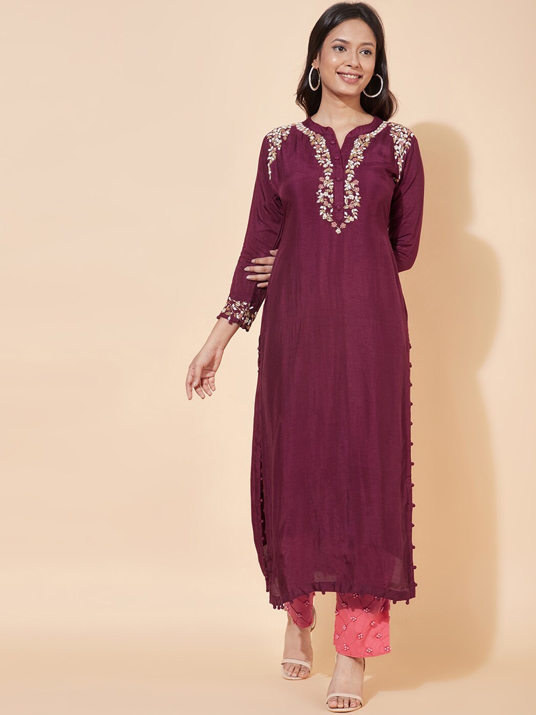 

FASHOR Women Maroon Embroidered Yoke Design Straight Kurta