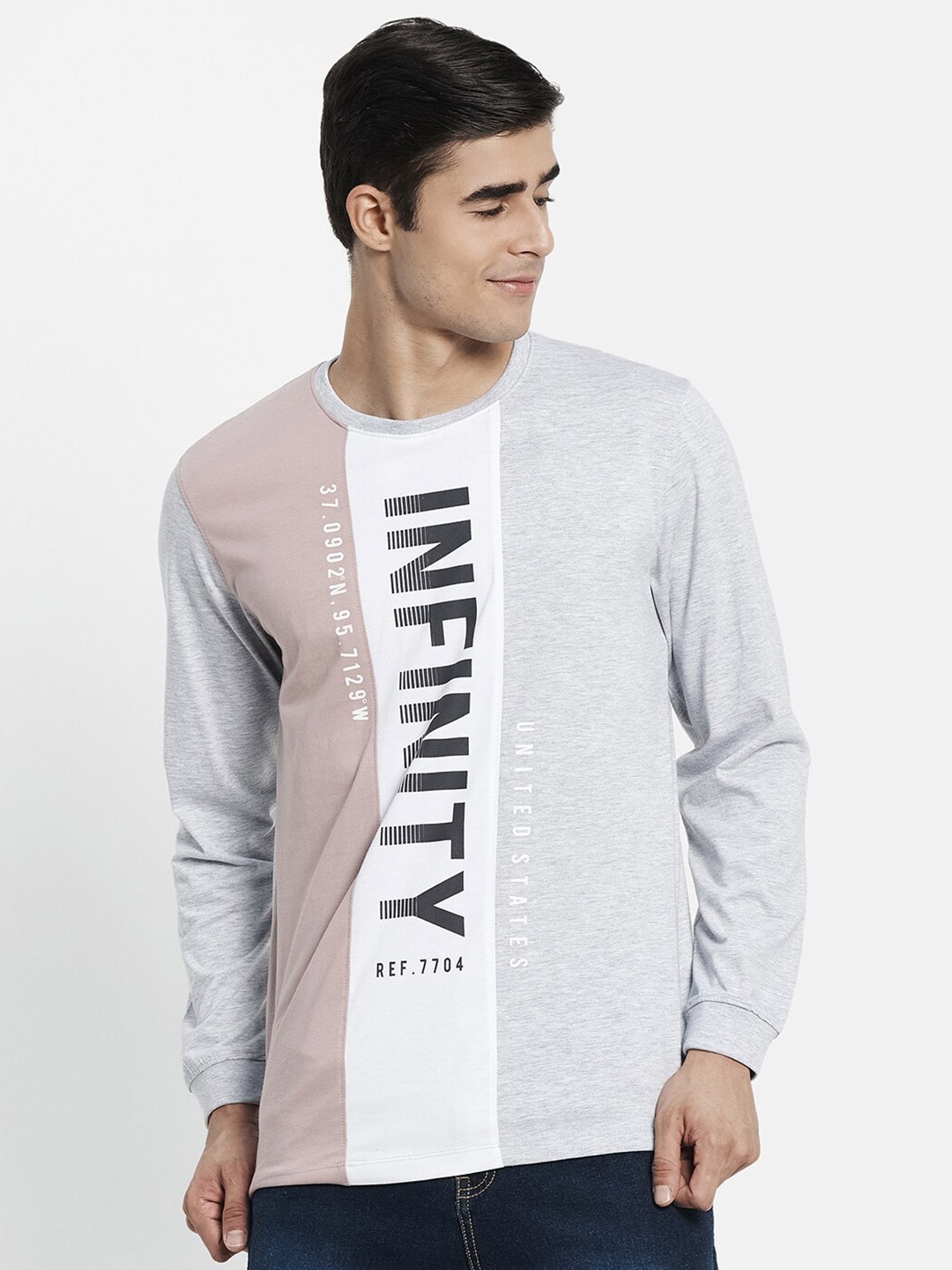 

METTLE Men Pink & Grey Typography Colourblocked T-shirt