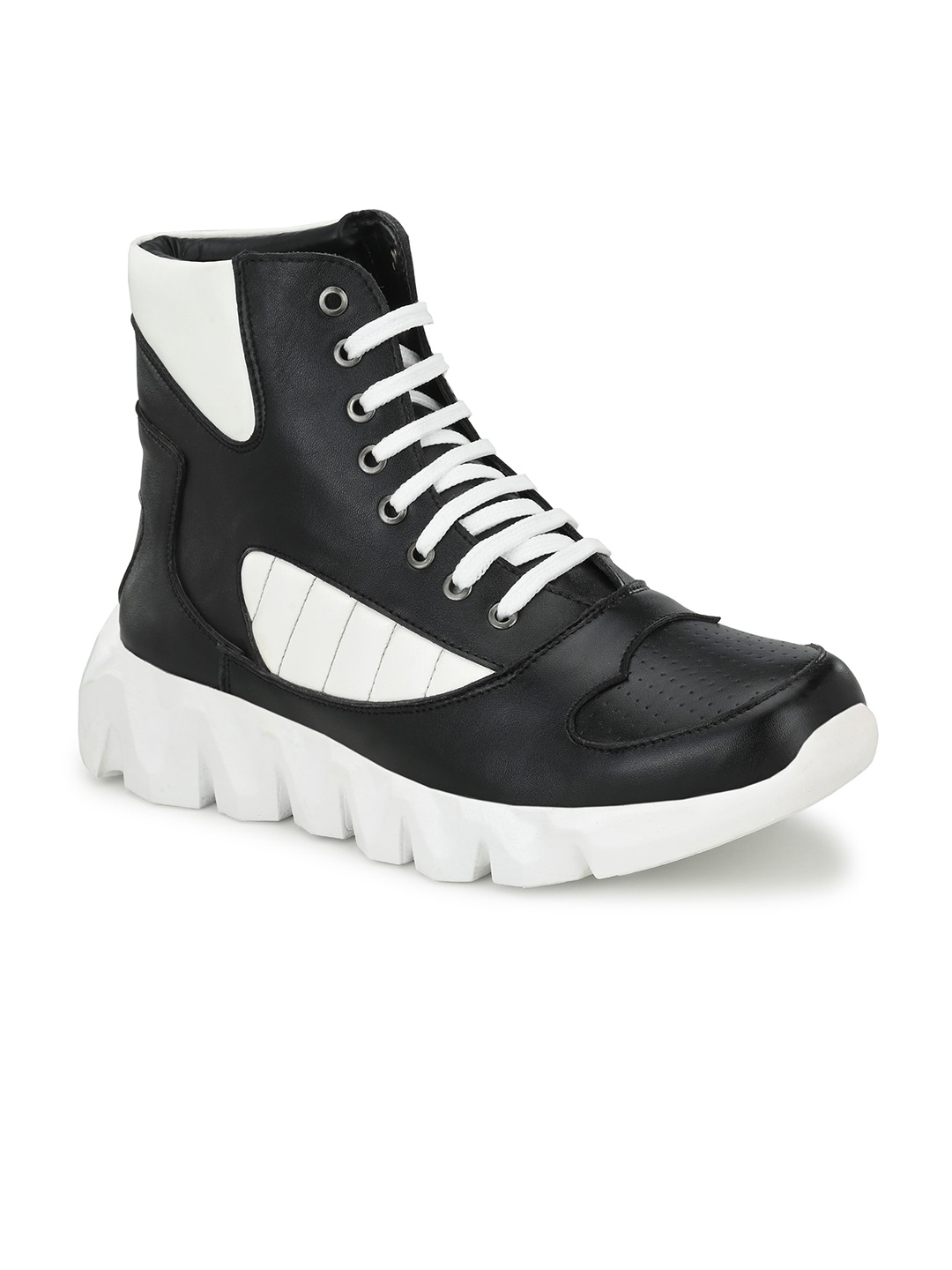 

KLEAT Men Black Colourblocked High-Top Sneakers