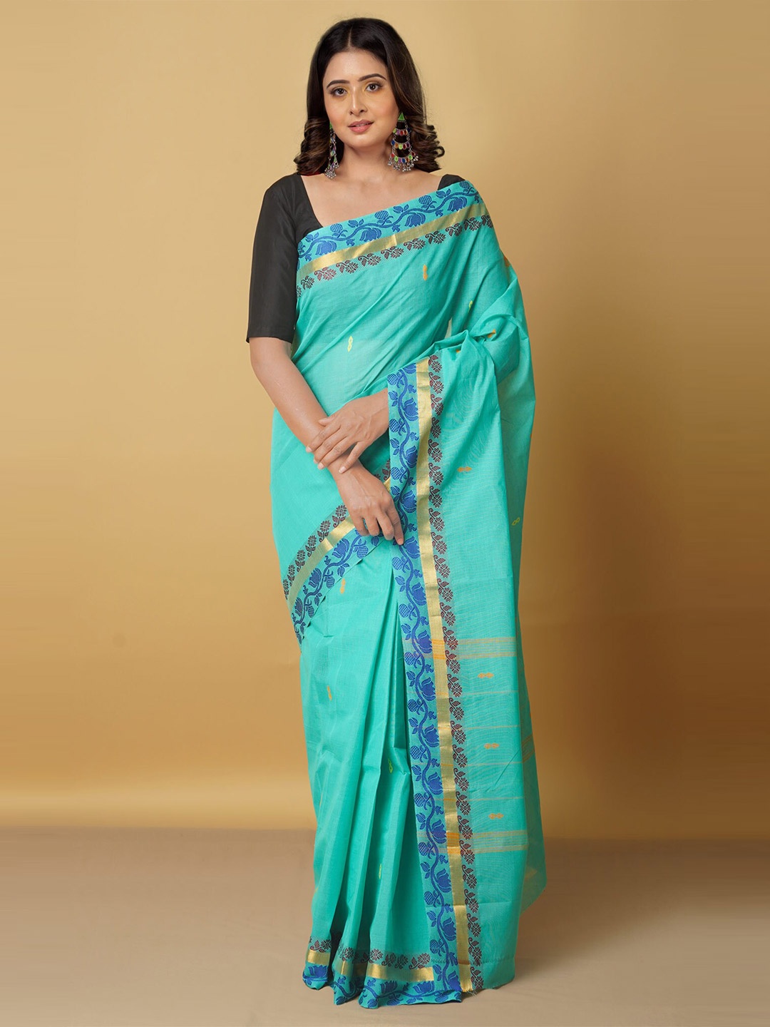 

Unnati Silks Women Blue & Gold-Toned Woven Design Pure Cotton Venkatgiri Saree